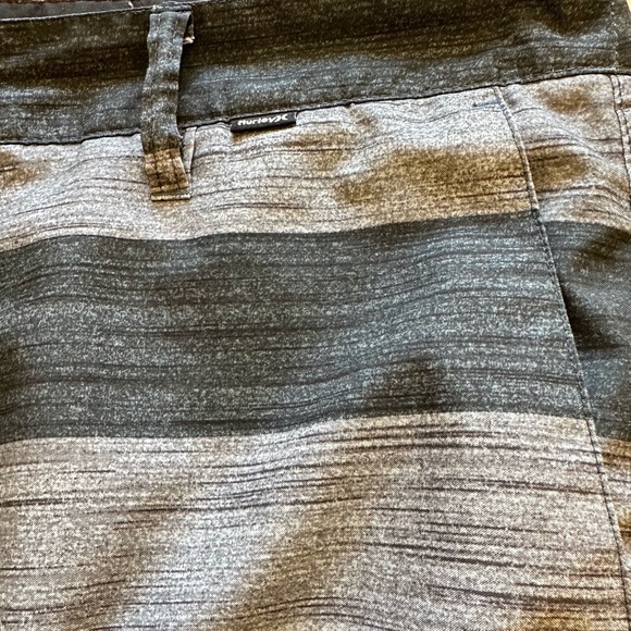 HURLEY Men's Hybrid Walk Shorts Black Gray Stripe Board Swim Surf Quick Dry 34 - Picture 4 of 9